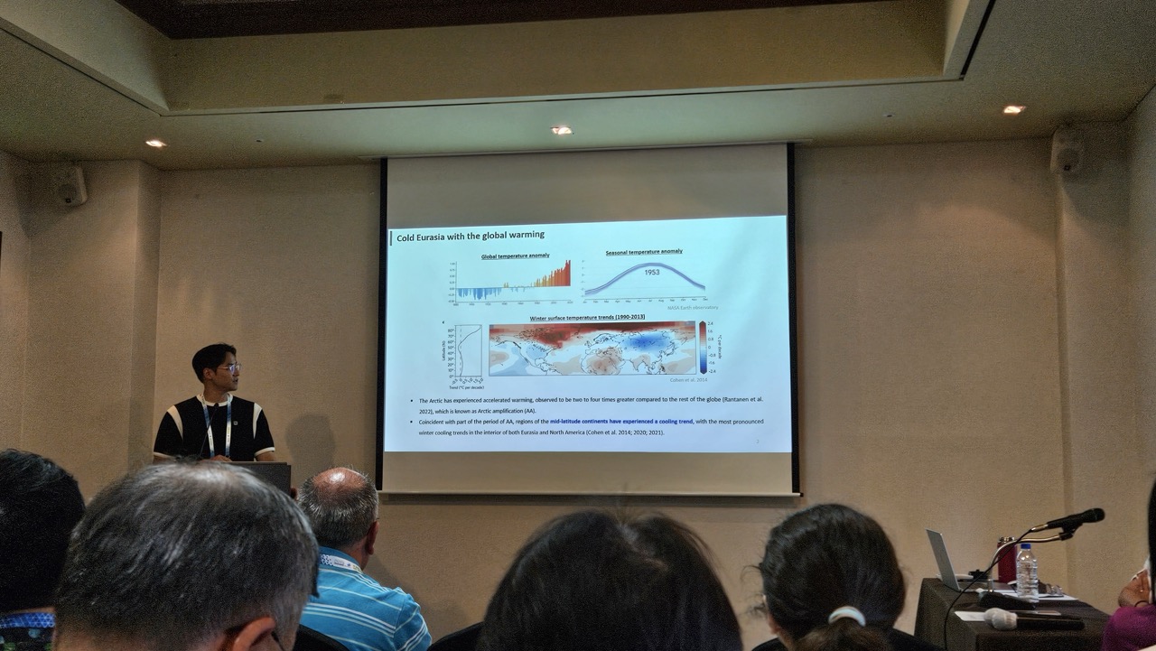 Giving a talk at AOGS